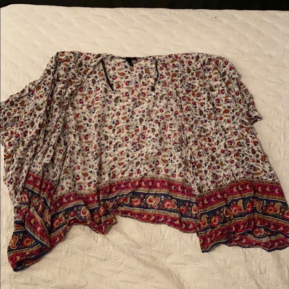 Floral pattern light cardigan